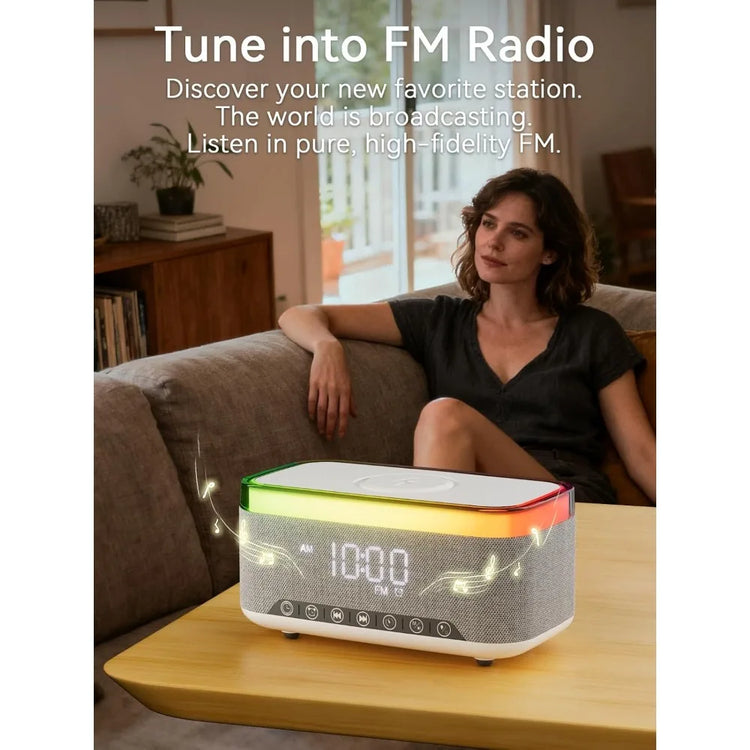 Multifunction Alarm Clock with Fast Wireless Charging 10W - ElectronAge