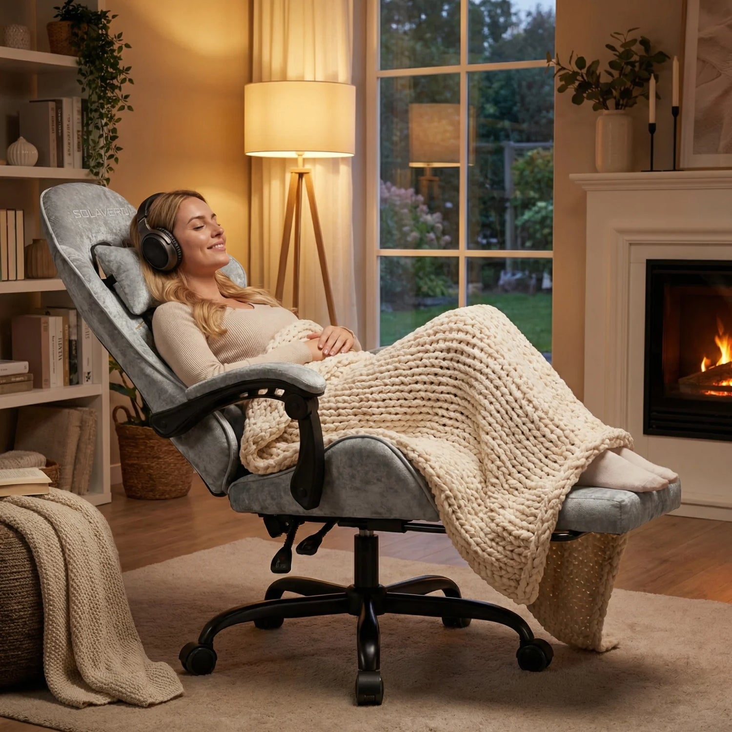Massage Gaming Chair with 360°-Swivel and Headrest - ElectronAge