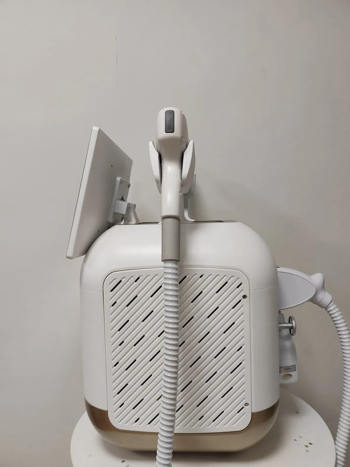 All-in-OneBeauty Device for Permanent Hair Removal & Pigment Treatment - ElectronAge