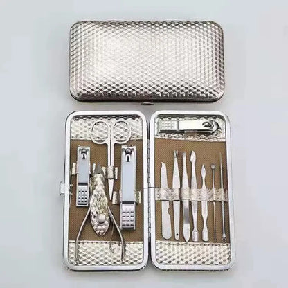 19-Piece Home Nail Clipper Set Large Dead Skin Pliers Diagonal Small Eyebrow Clipper with Leather Sleeve for Personal Grooming