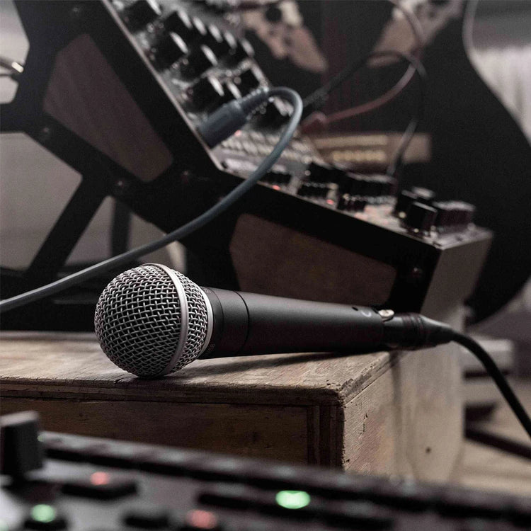 SM58 Dynamic Handheld Microphone Capture Crystal-Clear Vocals - ElectronAge